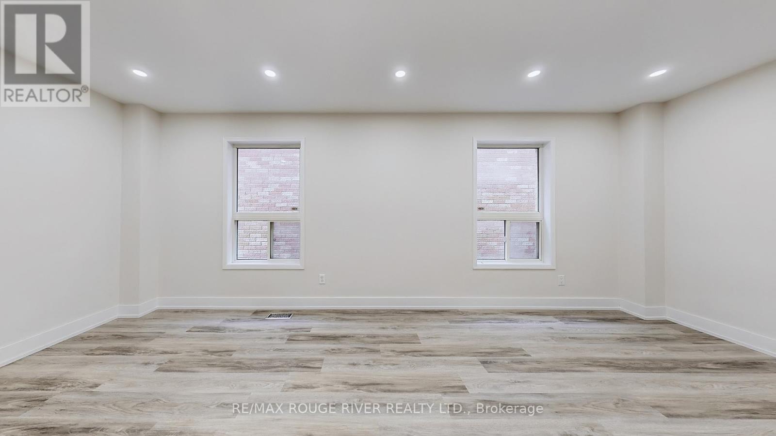 6 Hibbard Drive, Ajax, Ontario  L1Z 1J7 - Photo 3 - E12480473
