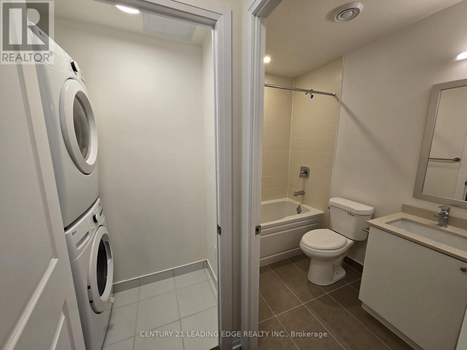 529 - 3270 Sheppard Avenue E, Toronto, Ontario  M1T 3K3 - Photo 4 - E12480492