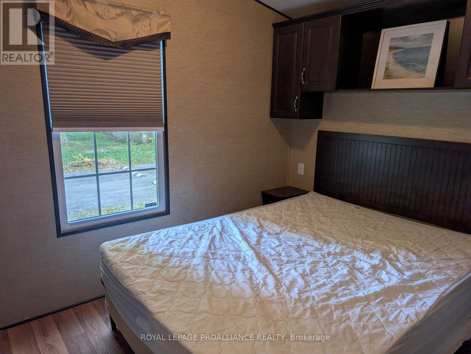 486 Cty Rd 18- 7 Beachview Lane, Prince Edward County (Athol Ward), Ontario  K0K 1P0 - Photo 15 - X12480506