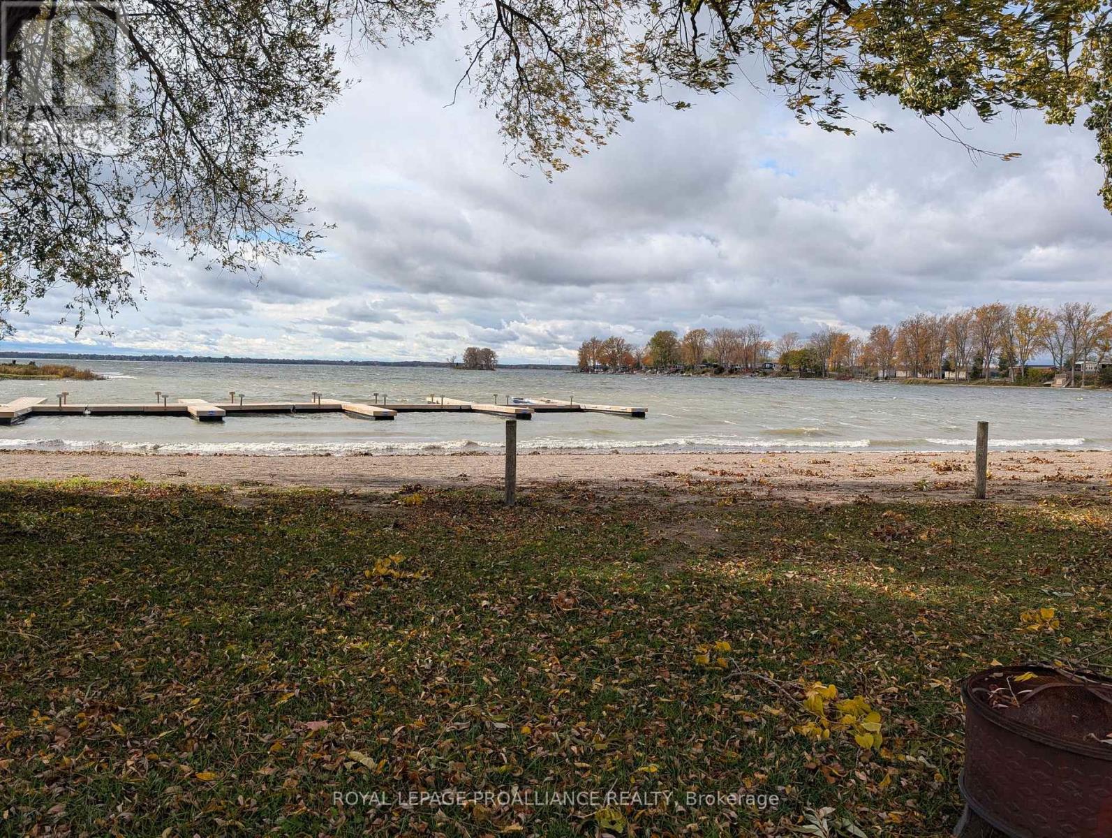 486 Cty Rd 18- 7 Beachview Lane, Prince Edward County (Athol Ward), Ontario  K0K 1P0 - Photo 22 - X12480506