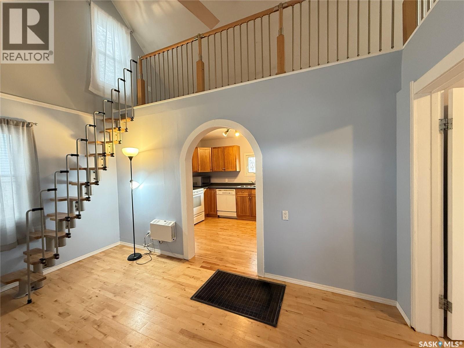 108 4th Avenue Se, Weyburn, Saskatchewan  S4H 1X6 - Photo 16 - SK003399