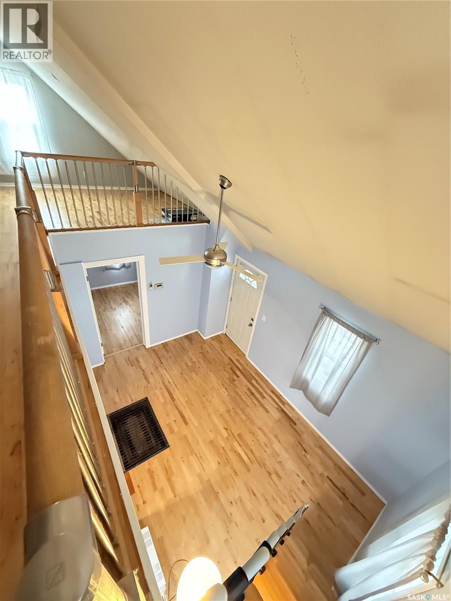 108 4th Avenue Se, Weyburn, Saskatchewan  S4H 1X6 - Photo 21 - SK003399