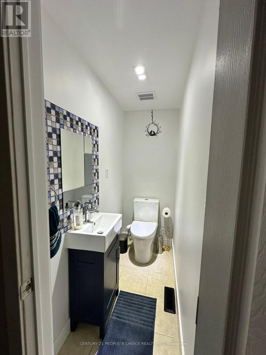 76 Cottingham Crescent, Oshawa, Ontario  L1H 8V6 - Photo 4 - E12479680