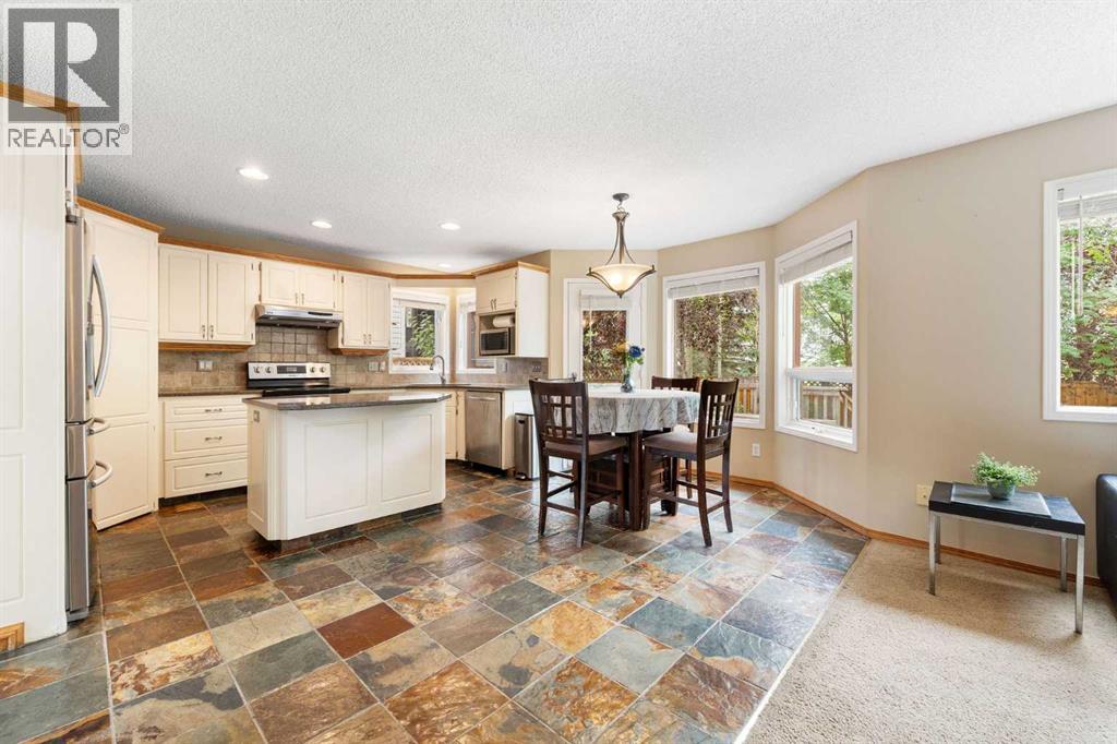 9 Valley Meadow Close Nw, Calgary, Alberta  T3B 5M1 - Photo 23 - A2250641