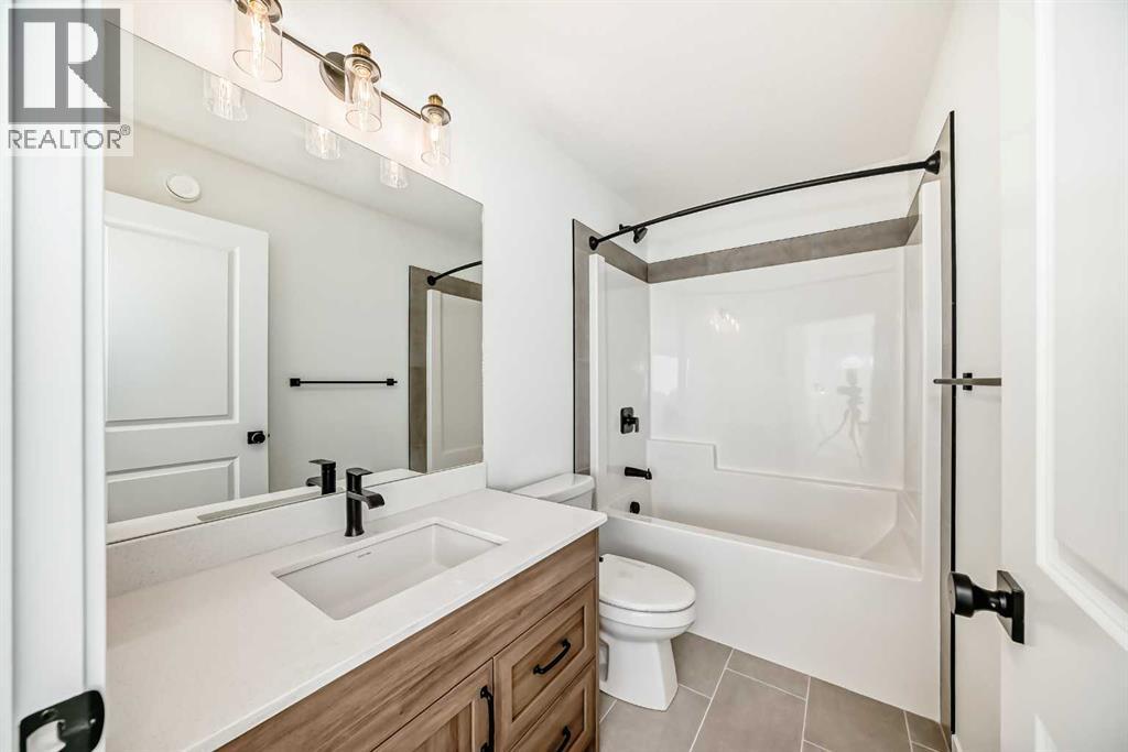 40 Southborough Common, Cochrane, Alberta  T4C 3L9 - Photo 36 - A2265504