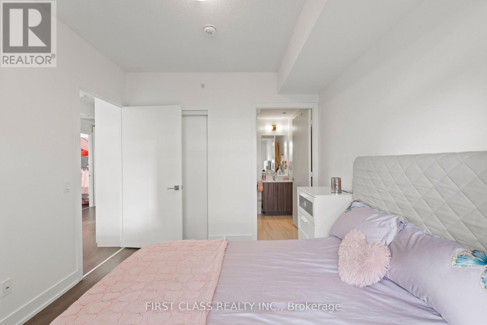 615w - 268 Buchanan Drive, Markham, Ontario  L3R 8G9 - Photo 10 - N12480440