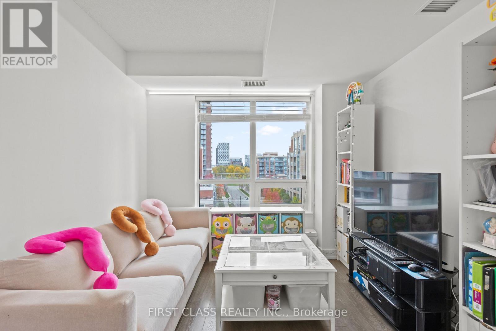 615w - 268 Buchanan Drive, Markham, Ontario  L3R 8G9 - Photo 6 - N12480440