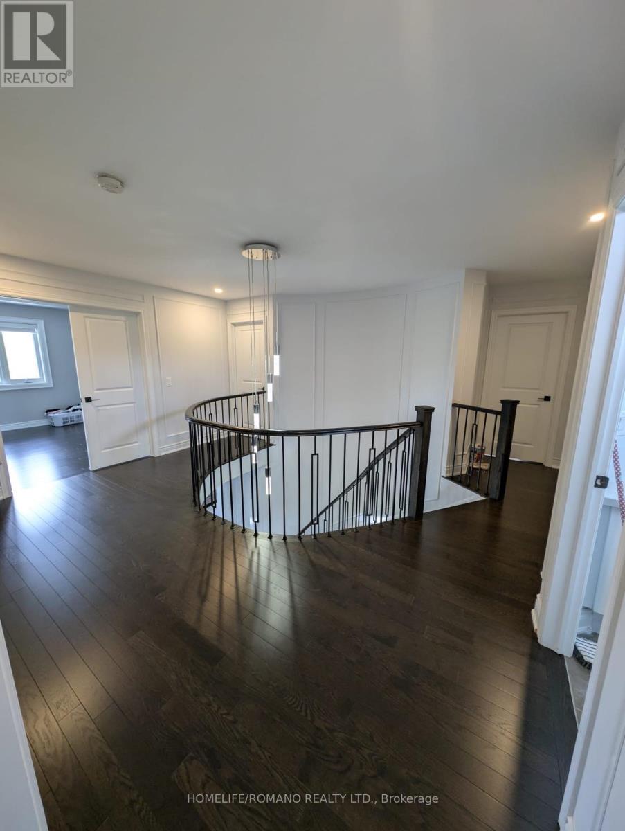 Main &  2nd - 6 Bluff Trail, King, Ontario  L7B 0A2 - Photo 21 - N12480484