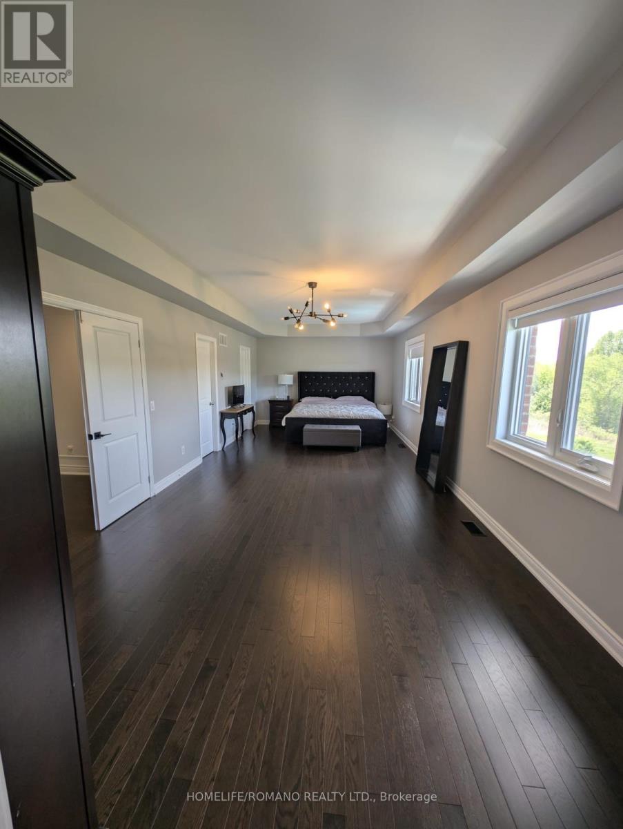 Main &  2nd - 6 Bluff Trail, King, Ontario  L7B 0A2 - Photo 22 - N12480484
