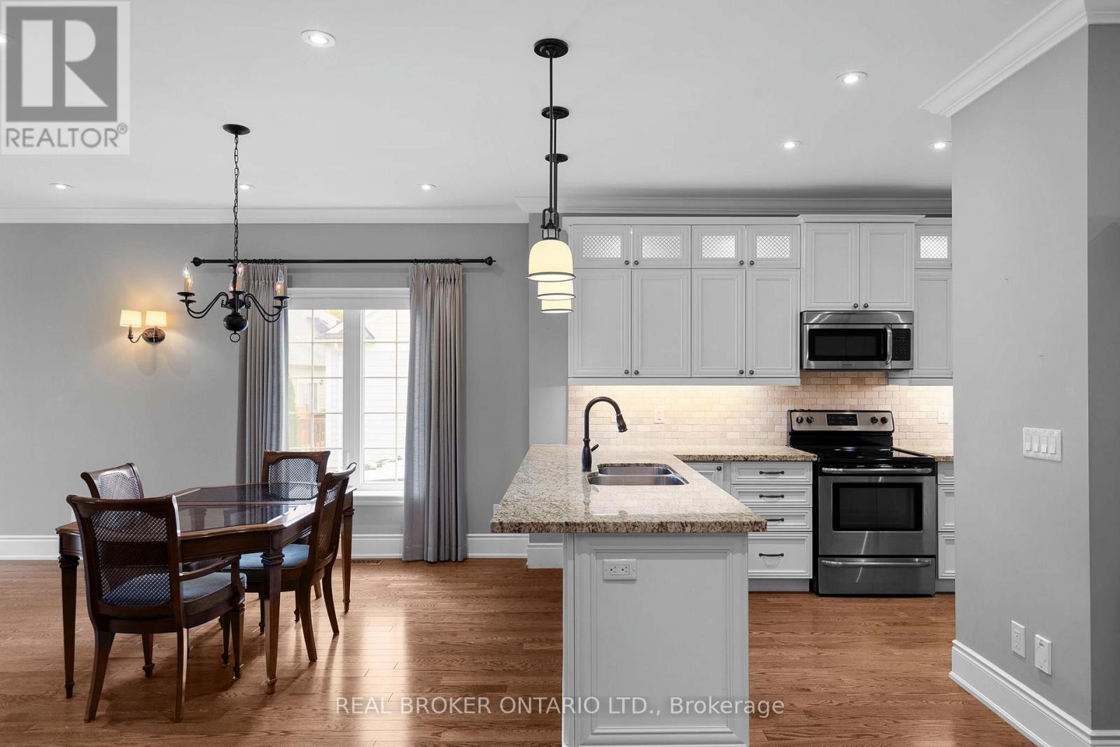 3315 Beach Club Boulevard, Severn (West Shore), Ontario  L3V 0E1 - Photo 6 - S12480460