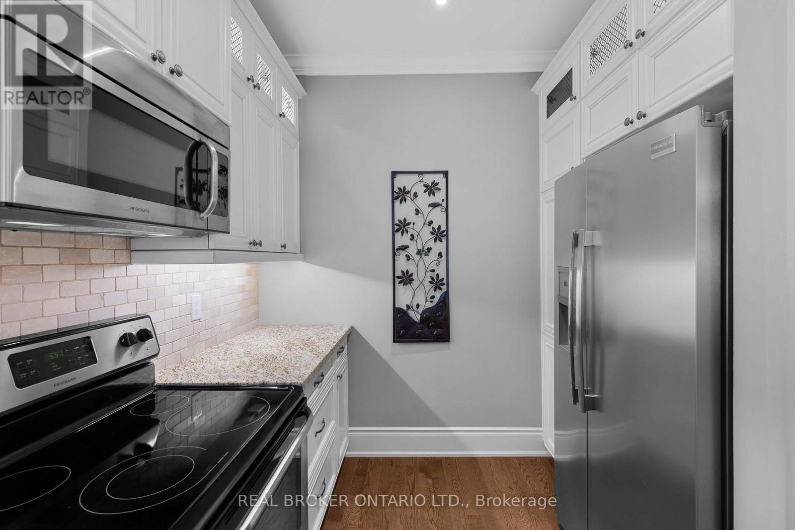3315 Beach Club Boulevard, Severn (West Shore), Ontario  L3V 0E1 - Photo 9 - S12480460