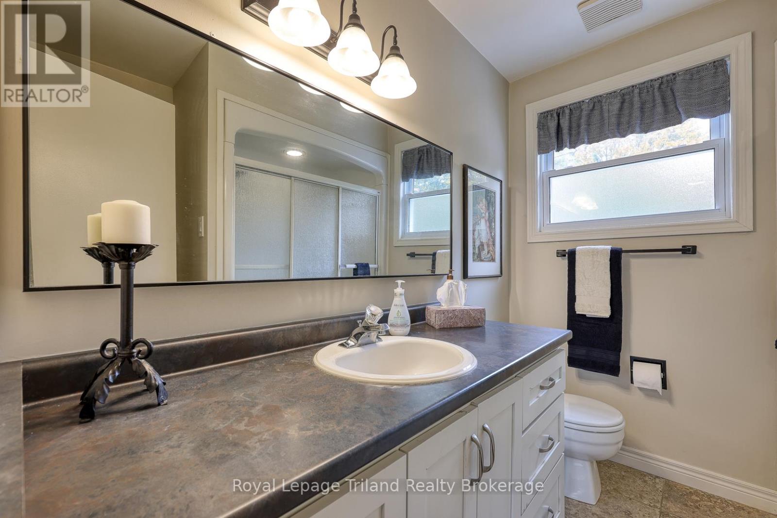 386 Sales Drive, Woodstock, Ontario  N4S 8K3 - Photo 21 - X12480521