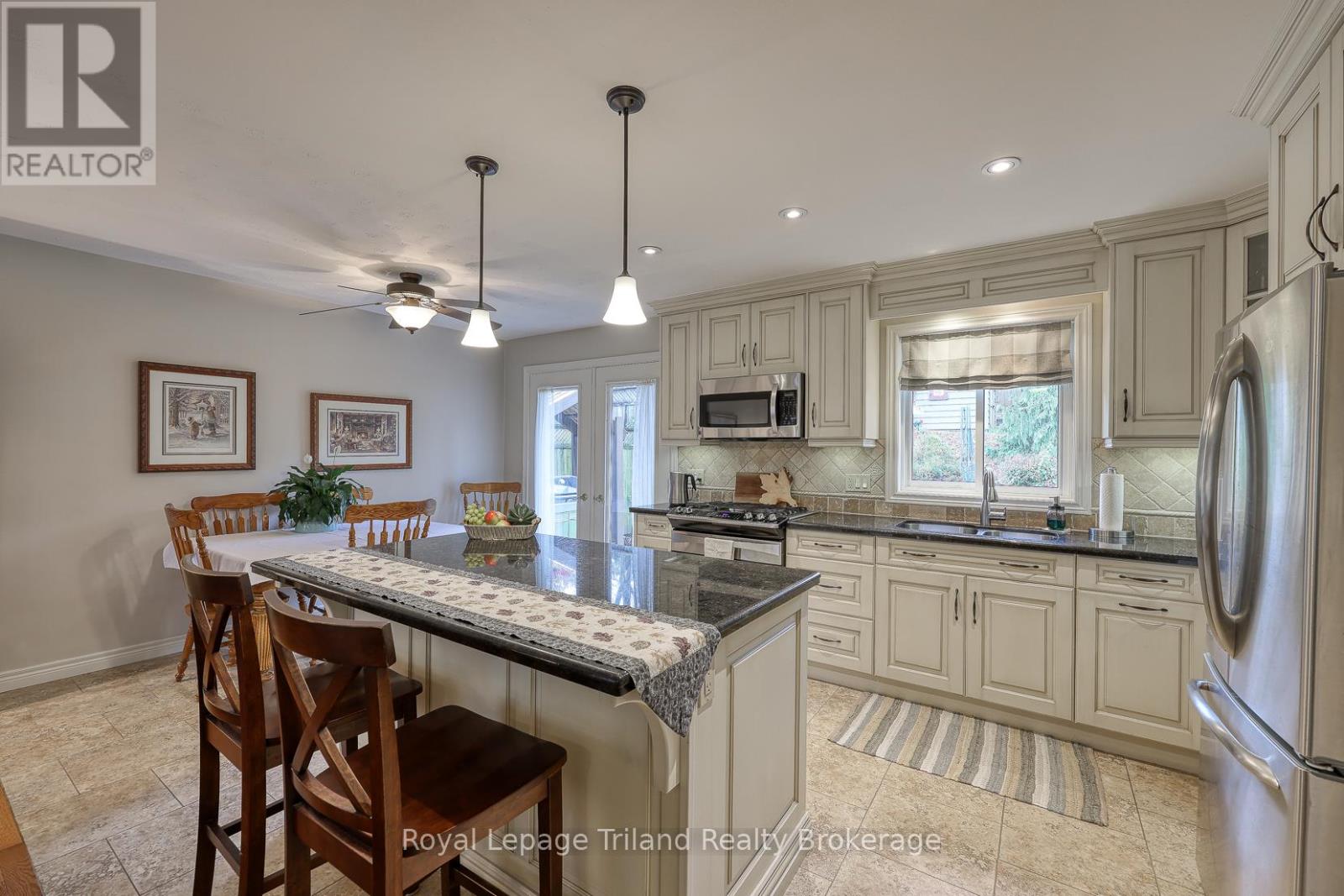 386 Sales Drive, Woodstock, Ontario  N4S 8K3 - Photo 8 - X12480521