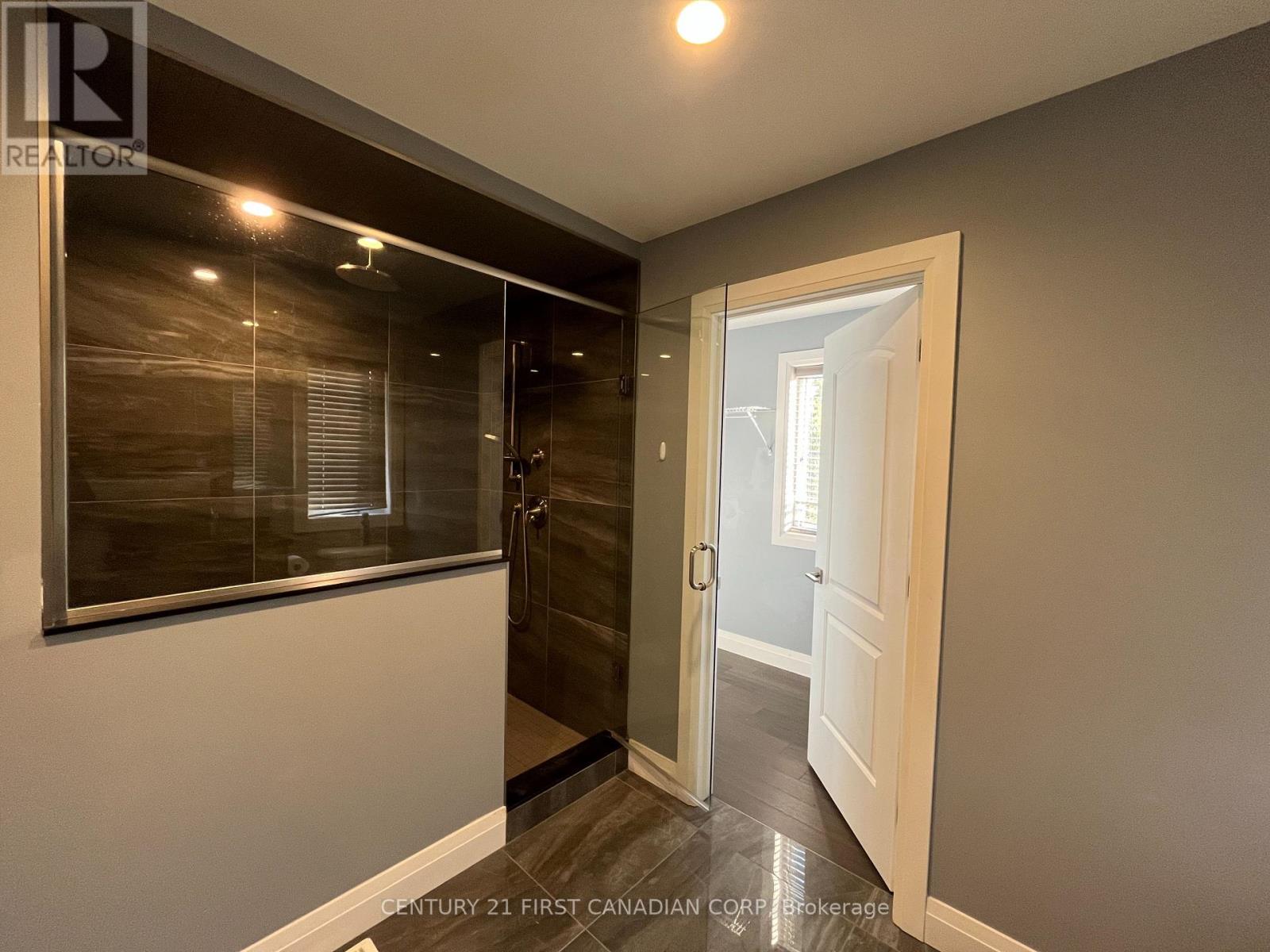 33 - 41 Earlscourt Terrace, Middlesex Centre, Ontario  N0L 1R0 - Photo 22 - X12394458