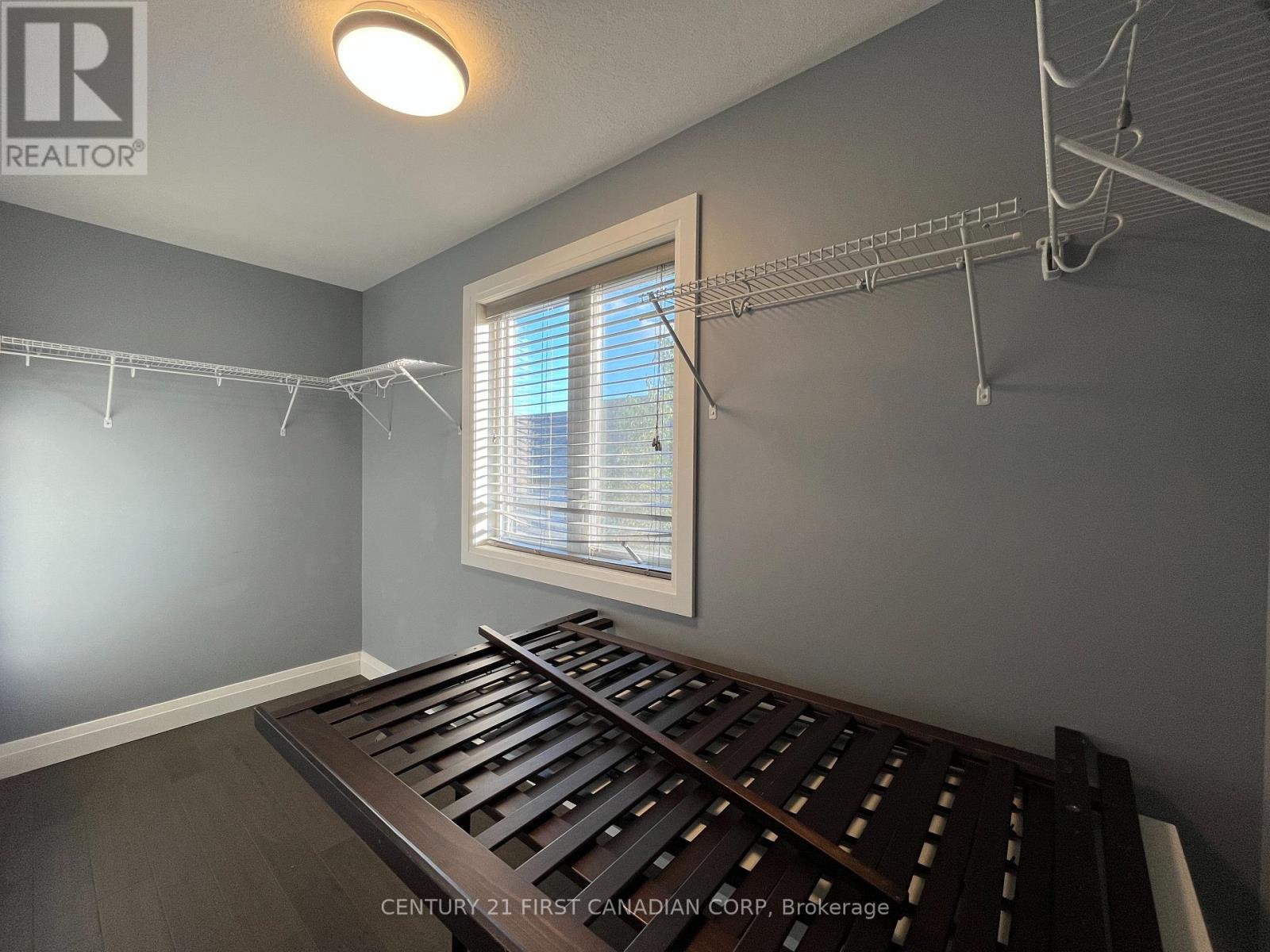 33 - 41 Earlscourt Terrace, Middlesex Centre, Ontario  N0L 1R0 - Photo 23 - X12394458
