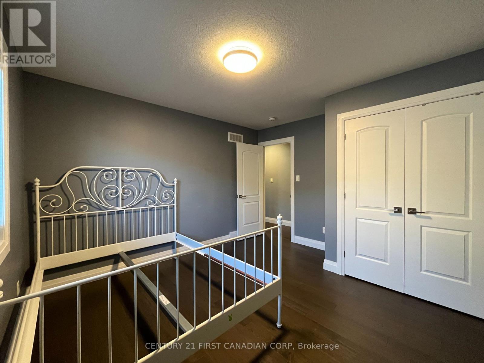33 - 41 Earlscourt Terrace, Middlesex Centre, Ontario  N0L 1R0 - Photo 25 - X12394458