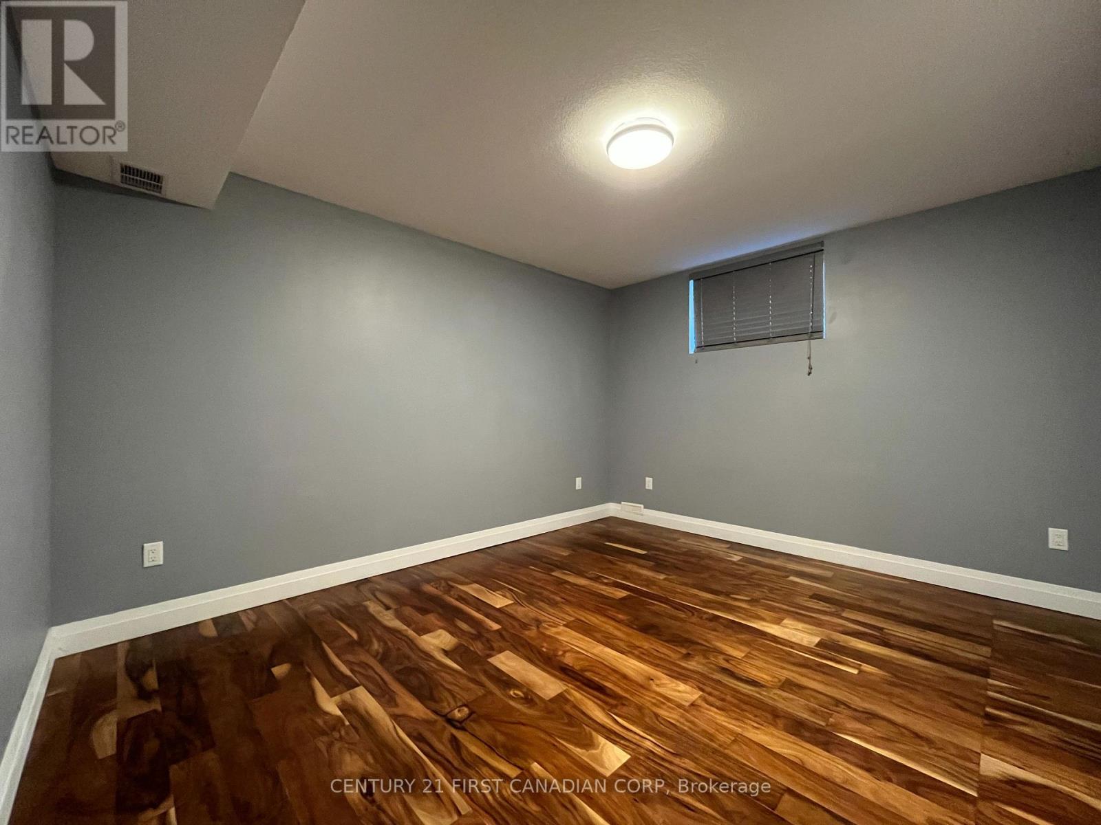 33 - 41 Earlscourt Terrace, Middlesex Centre, Ontario  N0L 1R0 - Photo 32 - X12394458