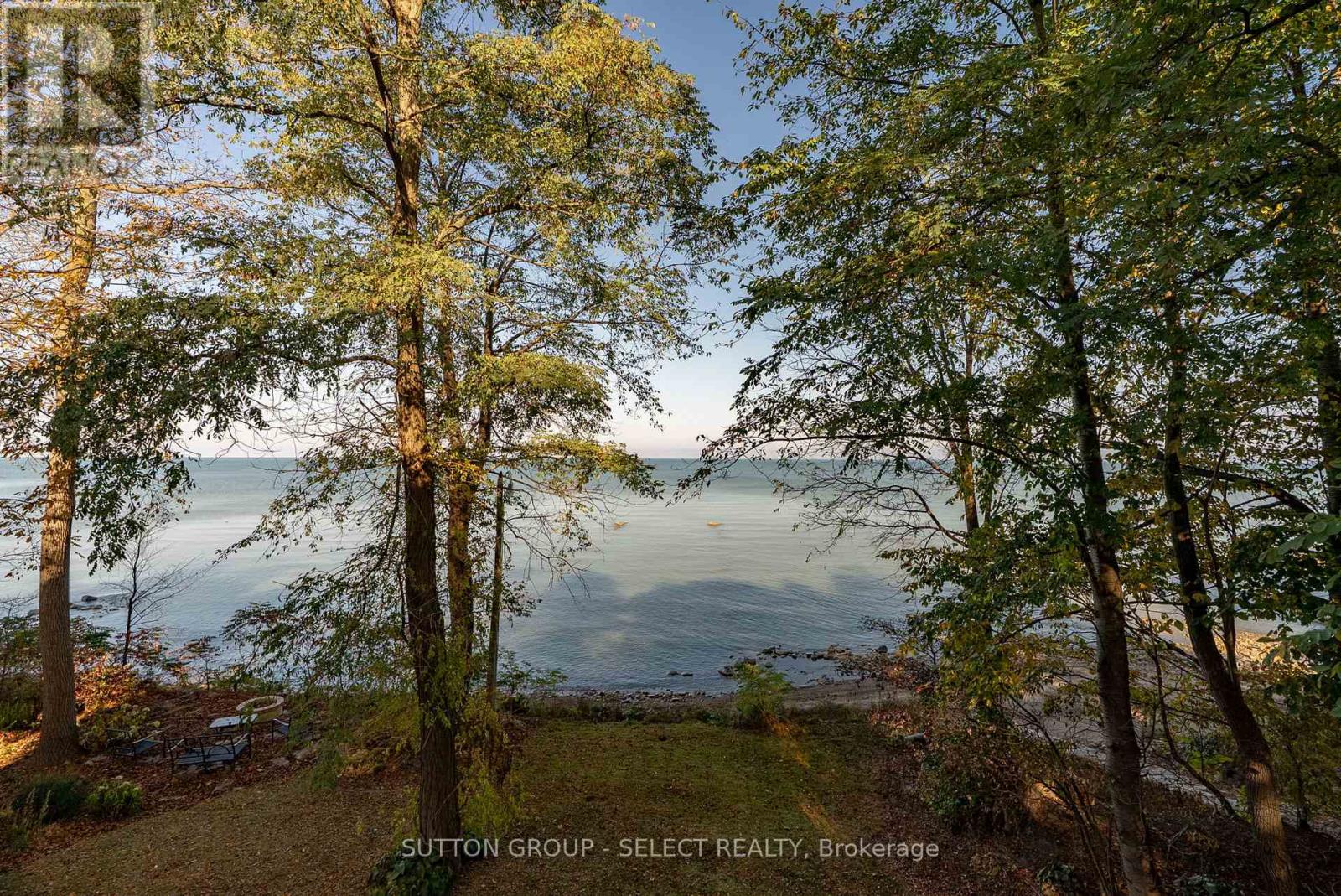 5284 Cliff Road, Lambton Shores, Ontario  N0N 1J7 - Photo 44 - X12480601