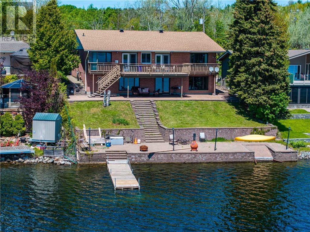 549 Bayview Lane, Sudbury, Ontario
