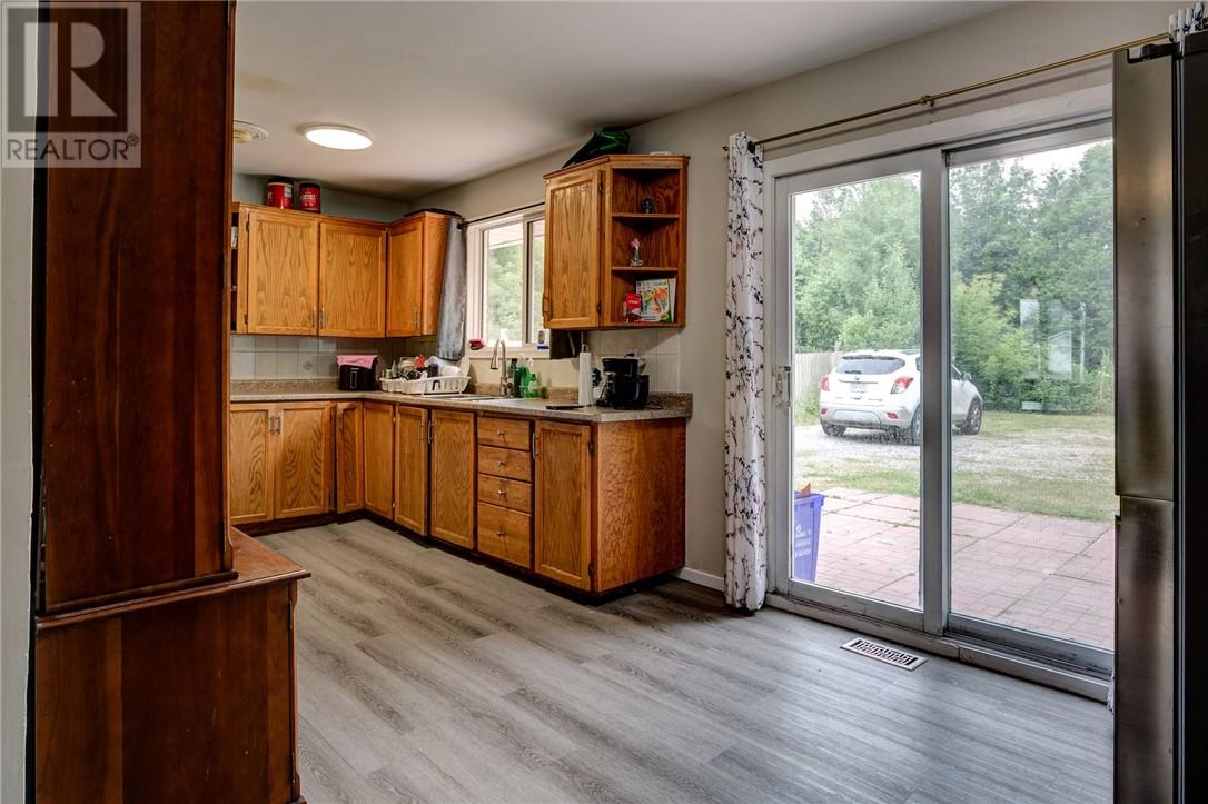 1356 Barry Downe Road, Sudbury, Ontario P3A 3V7 - Photo 10 - 2123875