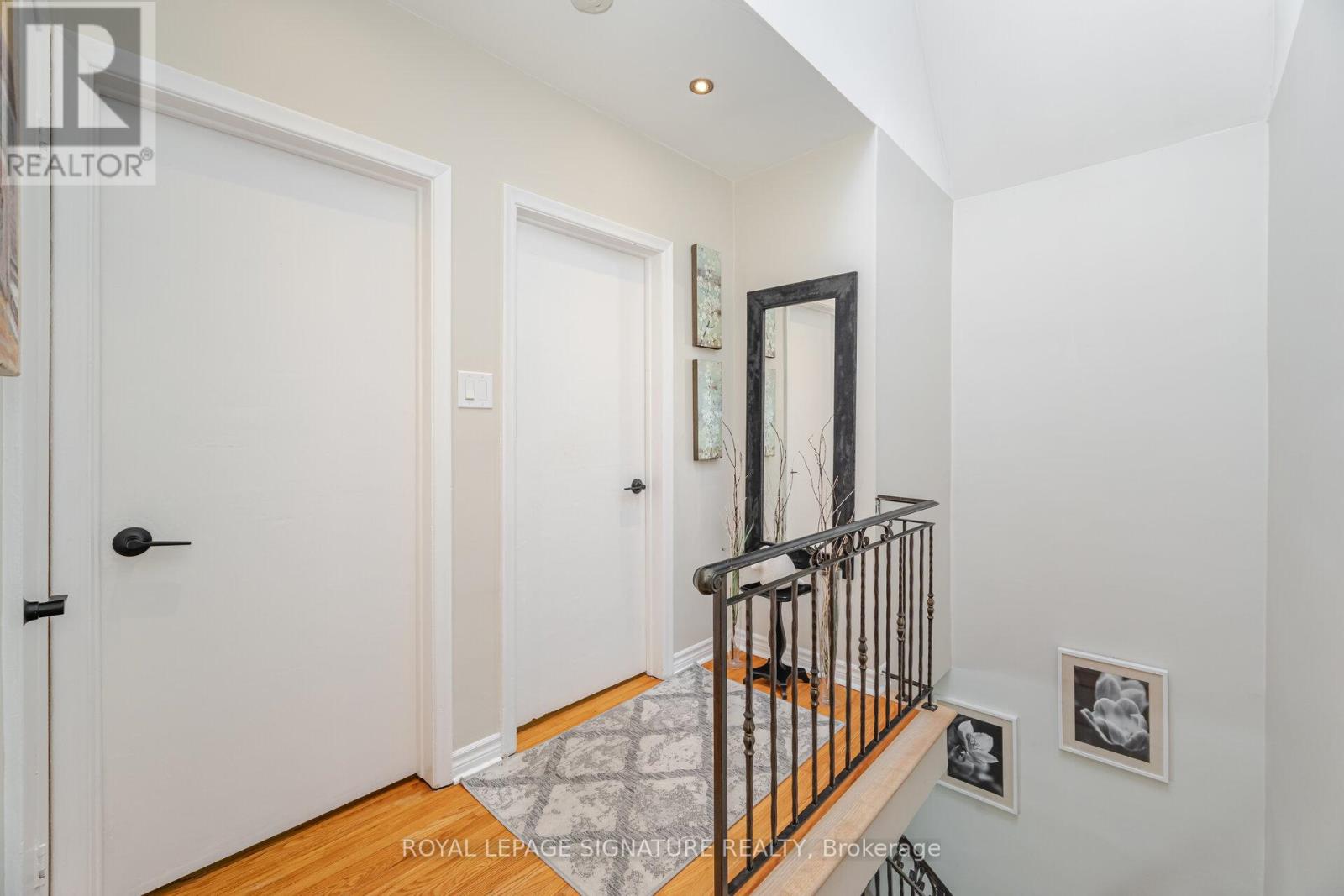 2259 Wiseman Court, Mississauga (Clarkson), Ontario  L5J 1P4 - Photo 18 - W12480471