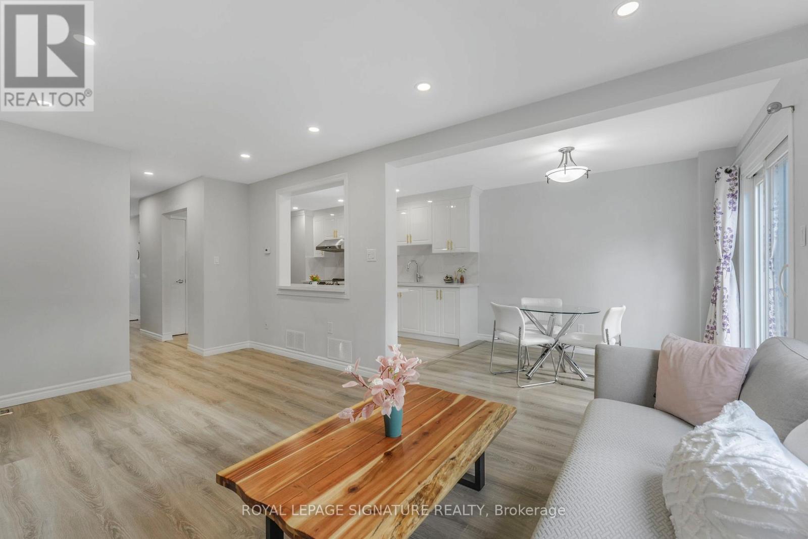 4100 Bishopstoke Lane, Mississauga, Ontario  L4Z 1M5 - Photo 15 - W12480480
