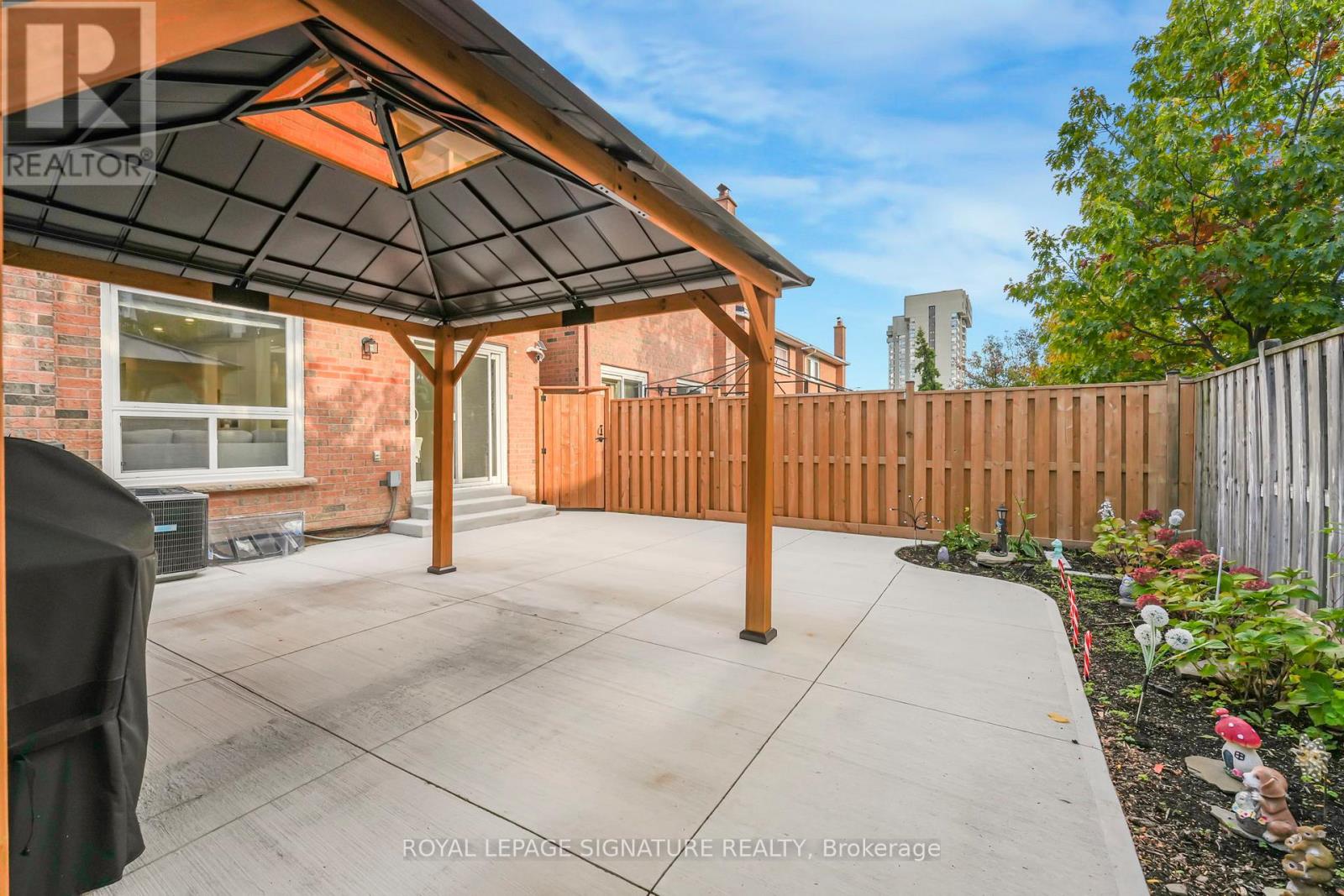 4100 Bishopstoke Lane, Mississauga, Ontario  L4Z 1M5 - Photo 36 - W12480480