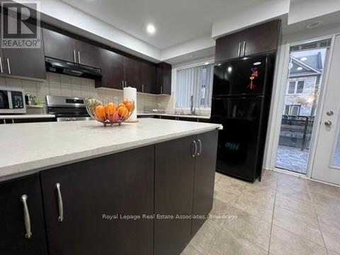 151 - 3050 Erin Centre Boulevard, Mississauga, Ontario  L5M 0P5 - Photo 13 - W12480486