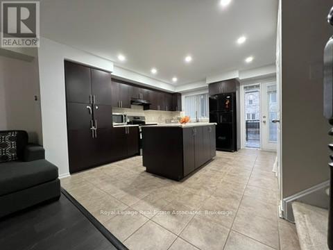 151 - 3050 Erin Centre Boulevard, Mississauga, Ontario  L5M 0P5 - Photo 9 - W12480486