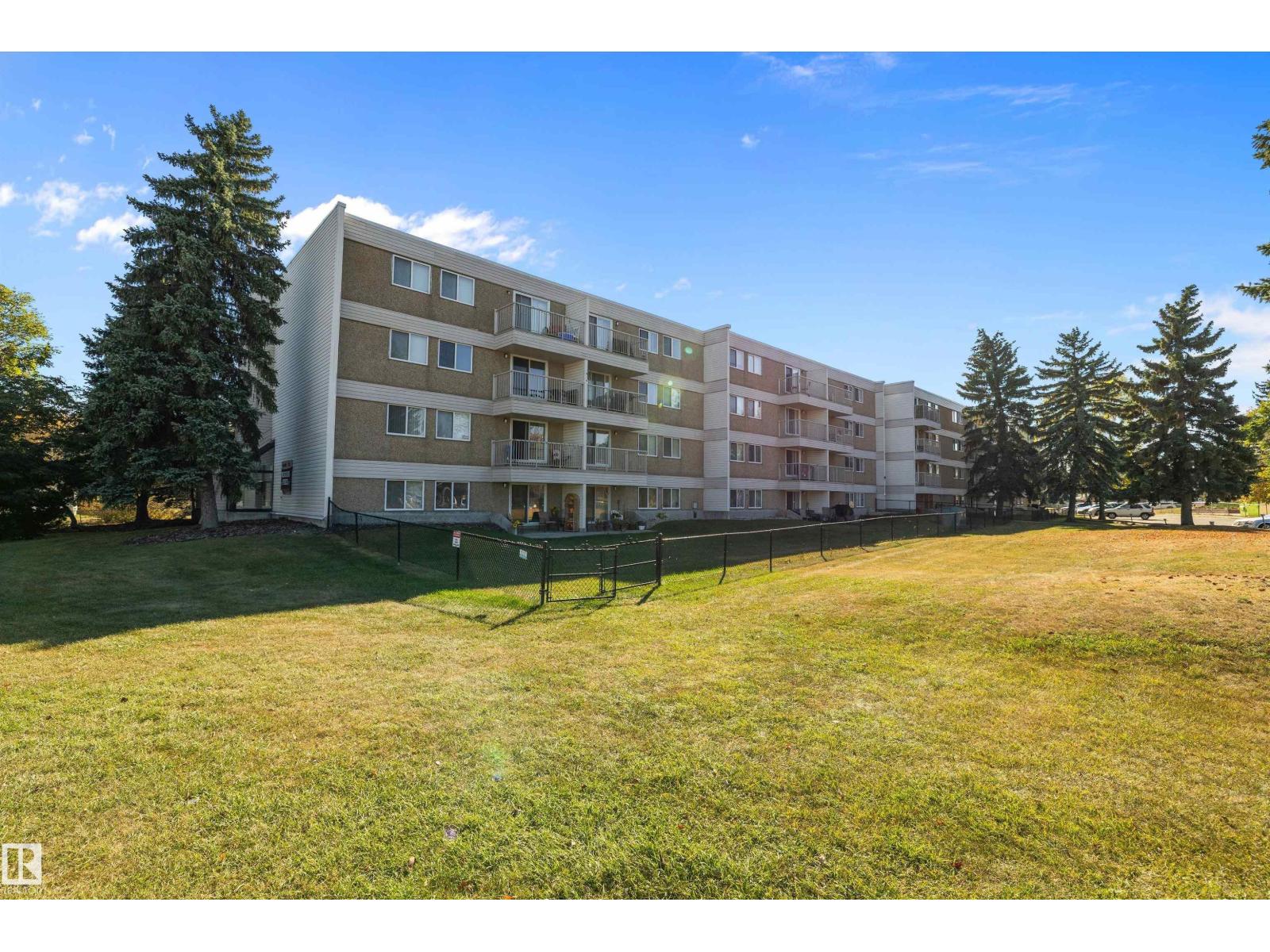 #401 4608 52 Av, Stony Plain, Alberta  T7Z 1N7 - Photo 2 - E4461750