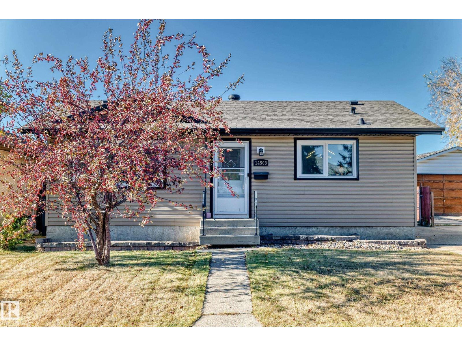 14508 21 St Nw, Edmonton, Alberta  T5Y 1T8 - Photo 2 - E4462144