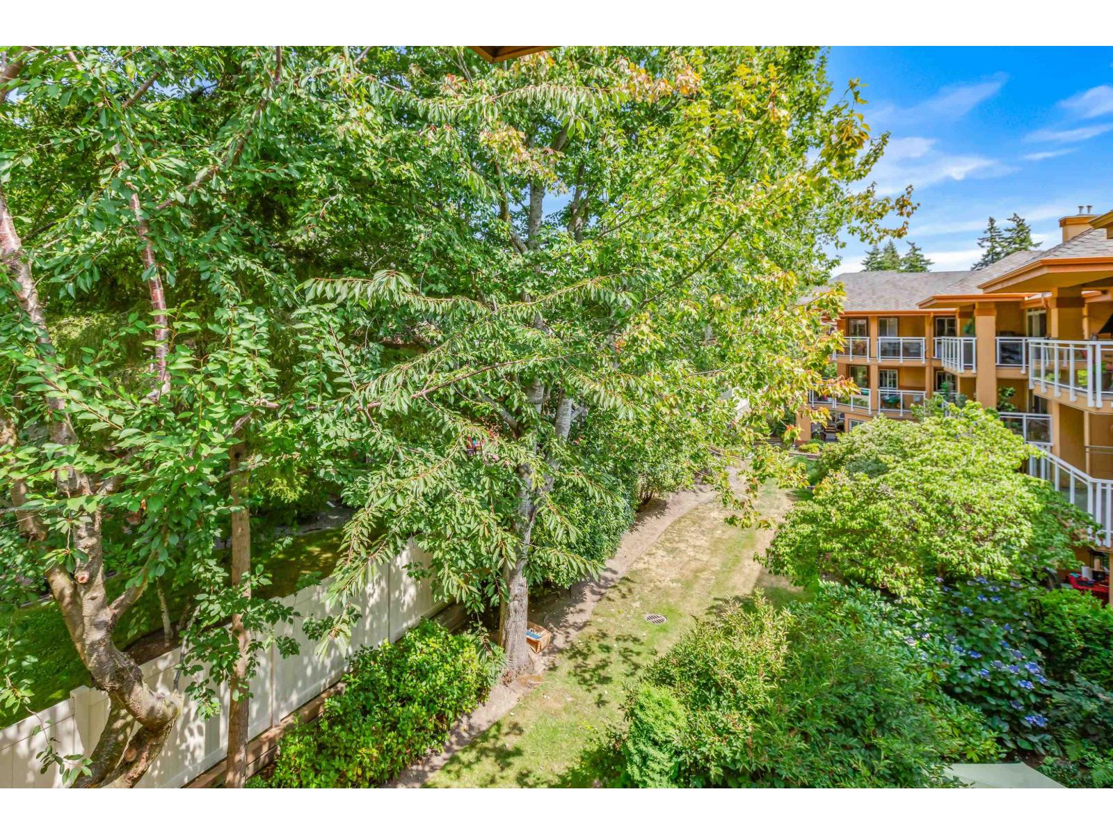 304 15155 22 Avenue, Surrey, British Columbia  V4A 9T4 - Photo 32 - R3039475