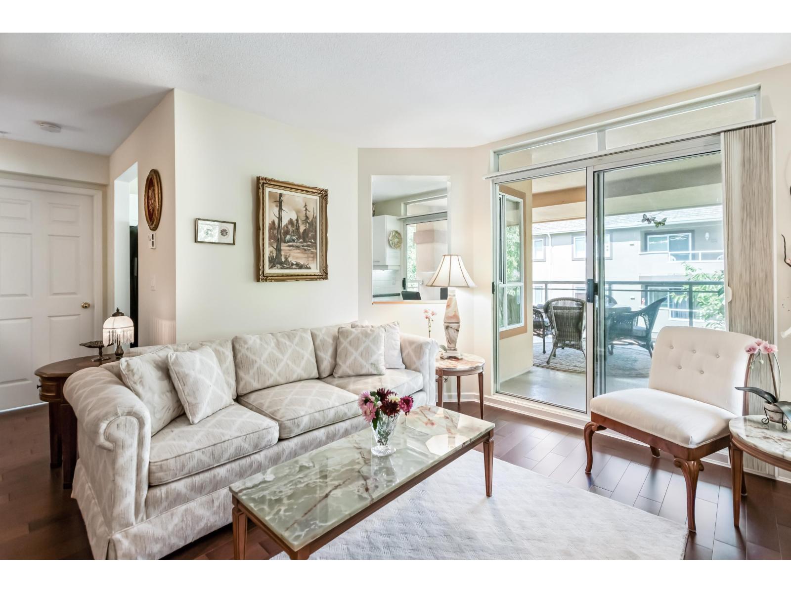 304 15155 22 Avenue, Surrey, British Columbia  V4A 9T4 - Photo 5 - R3039475