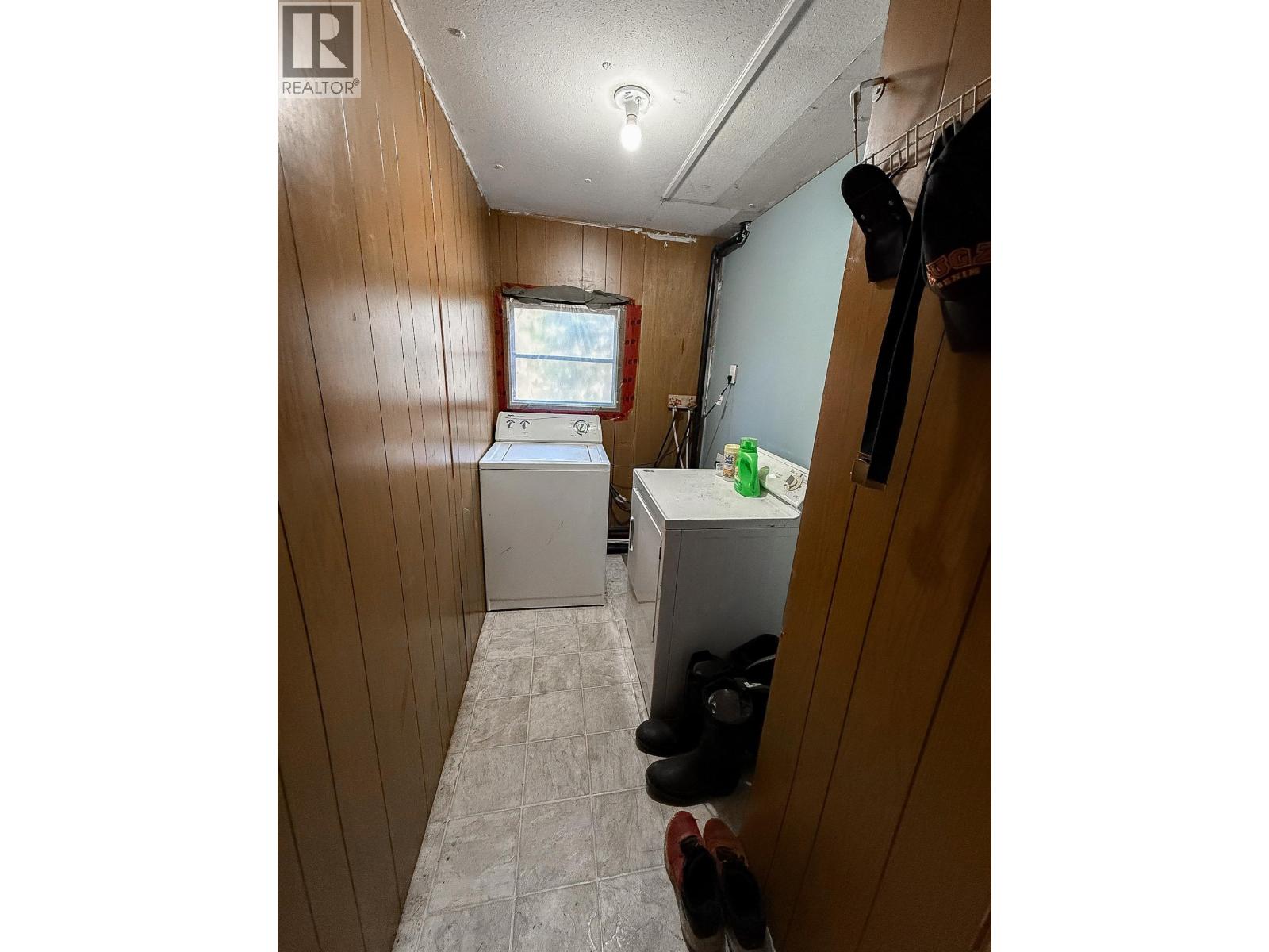 6340 Wolfe Road, Horse Lake, British Columbia  V0K 2E3 - Photo 12 - R3059589