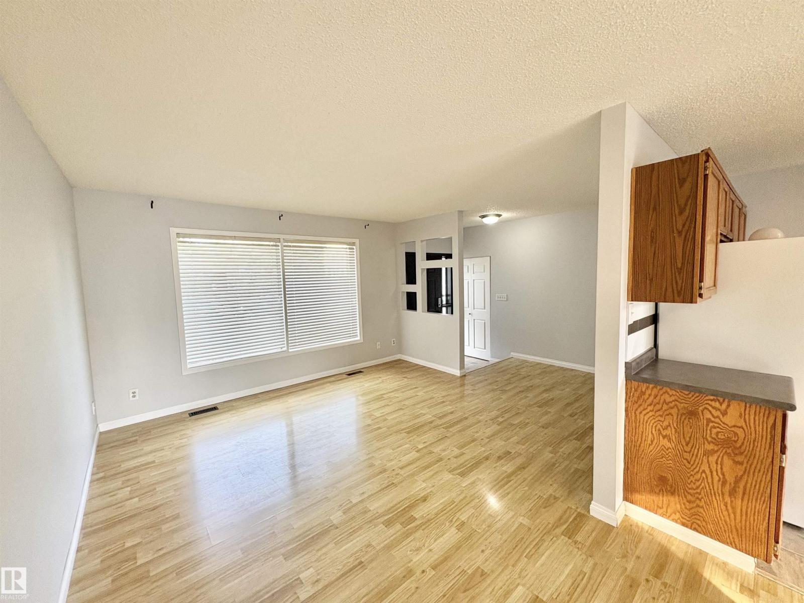 12231 44 St Nw Nw, Edmonton, Alberta  T5W 4Z5 - Photo 7 - E4458321