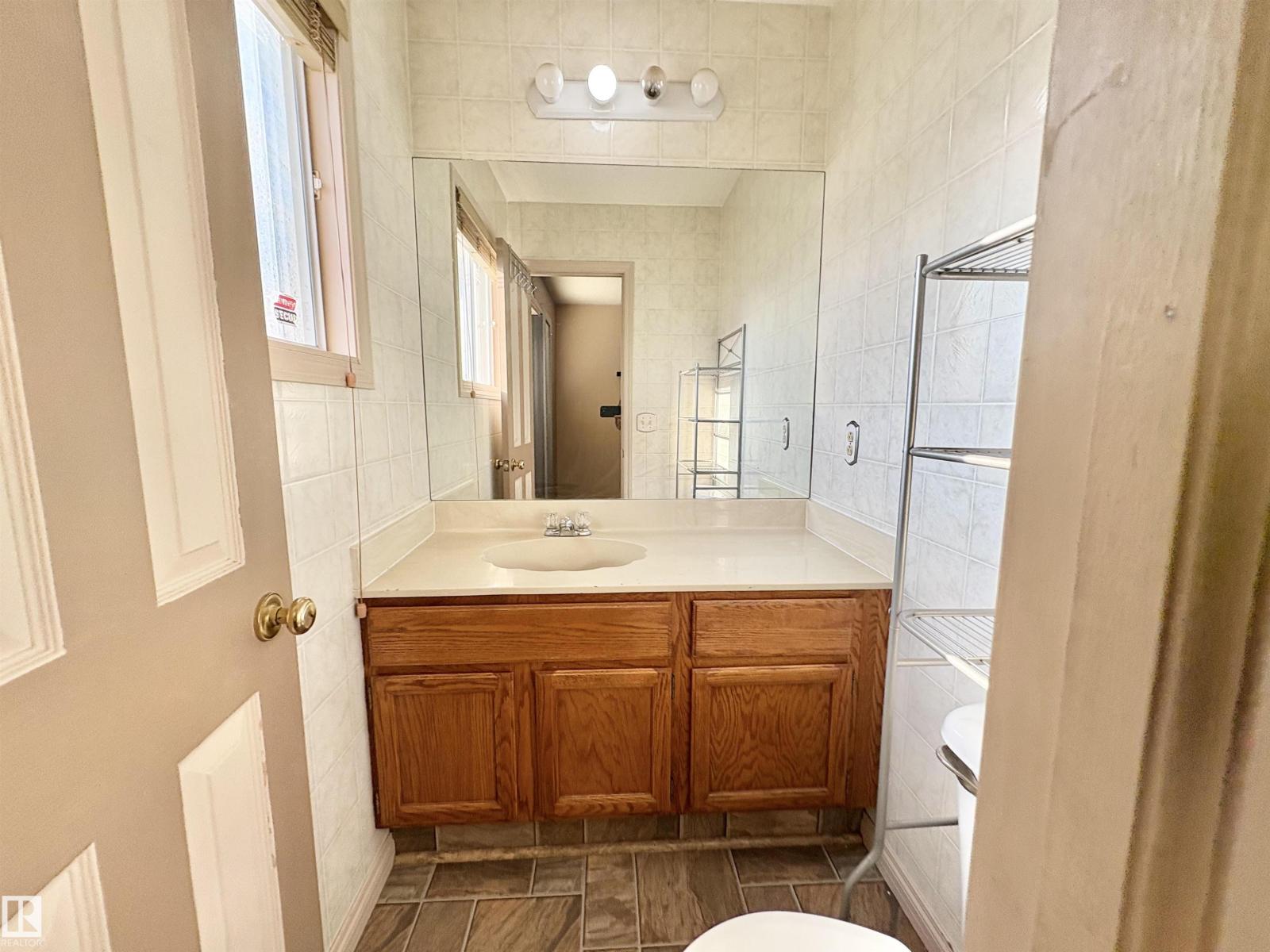 12231 44 St Nw Nw, Edmonton, Alberta  T5W 4Z5 - Photo 17 - E4458321