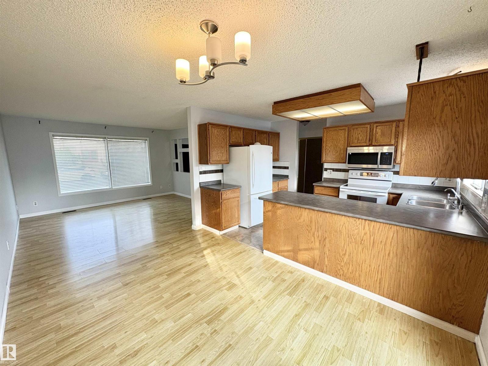 12231 44 St Nw Nw, Edmonton, Alberta  T5W 4Z5 - Photo 12 - E4458321