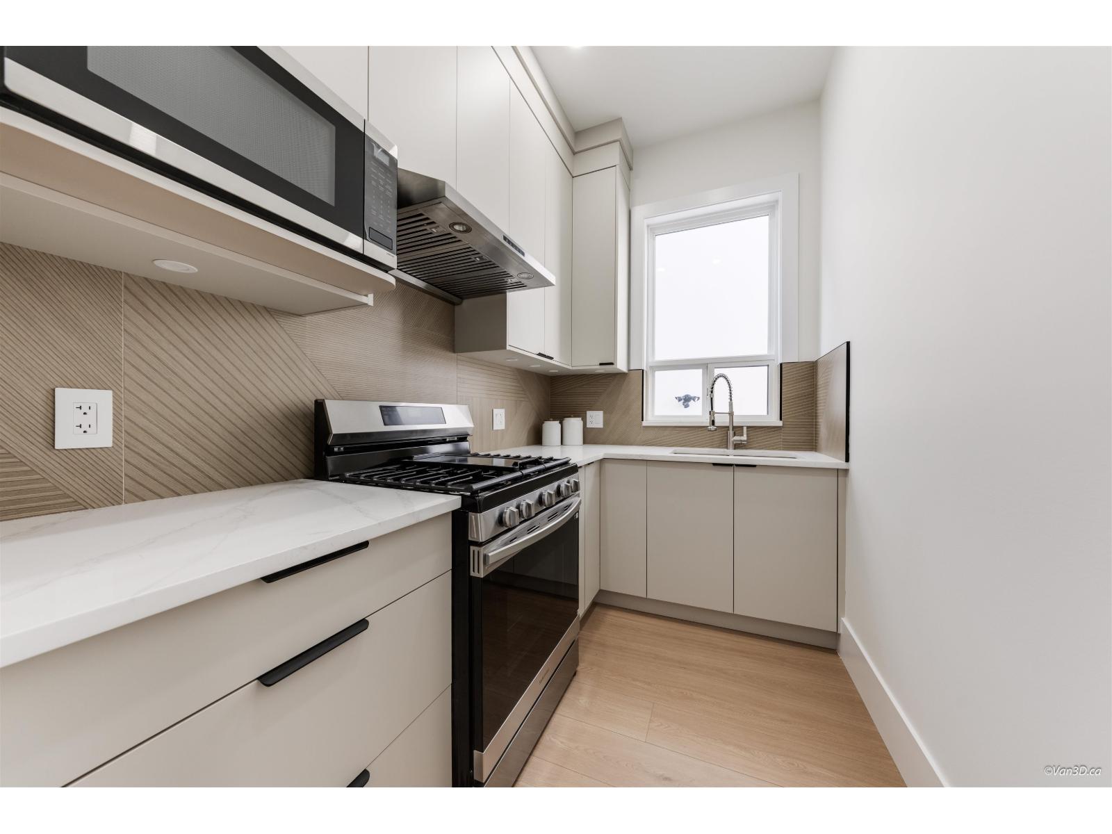 6906 204a Street, Langley, British Columbia  V2Y 4A4 - Photo 18 - R3061554