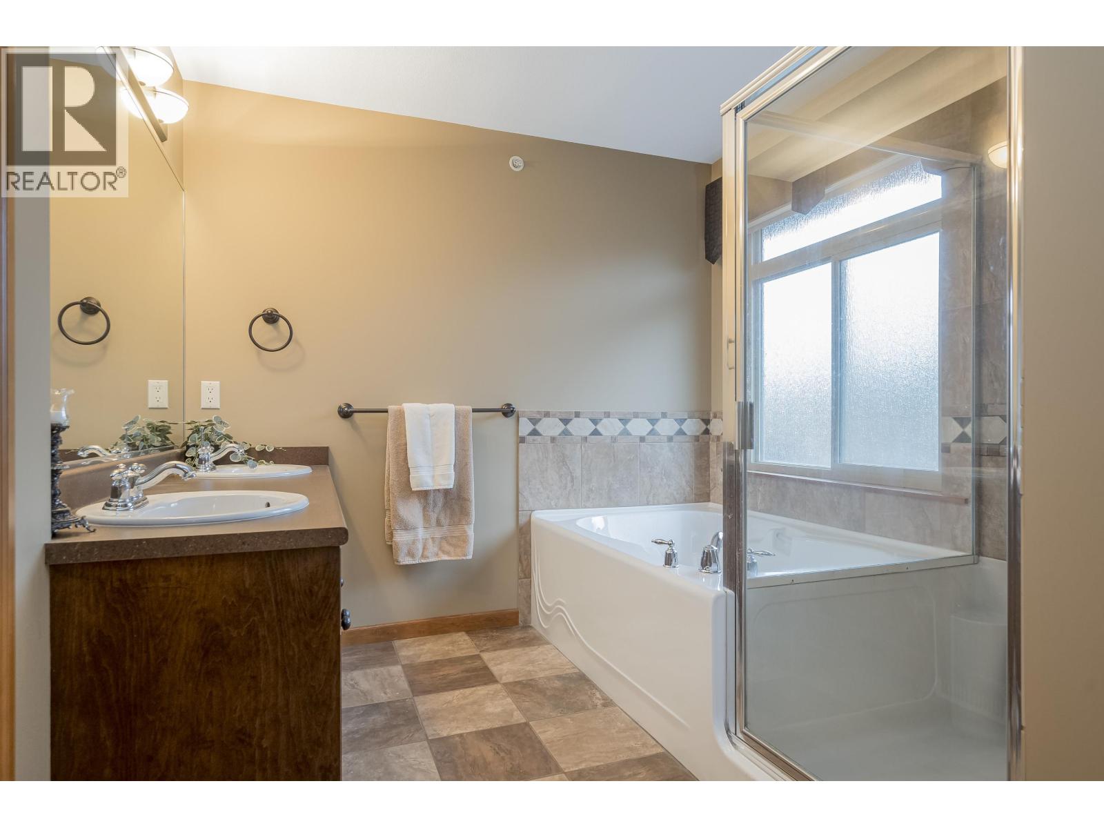 22835 Docksteader Circle, Maple Ridge, British Columbia  V4R 0B1 - Photo 24 - R3061531