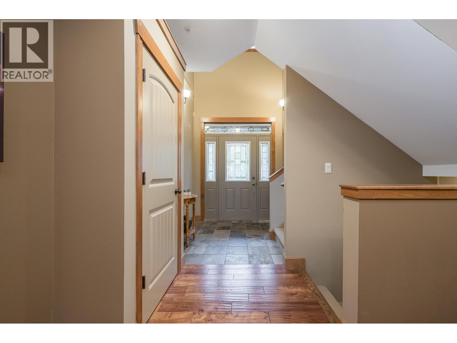 22835 Docksteader Circle, Maple Ridge, British Columbia  V4R 0B1 - Photo 5 - R3061531