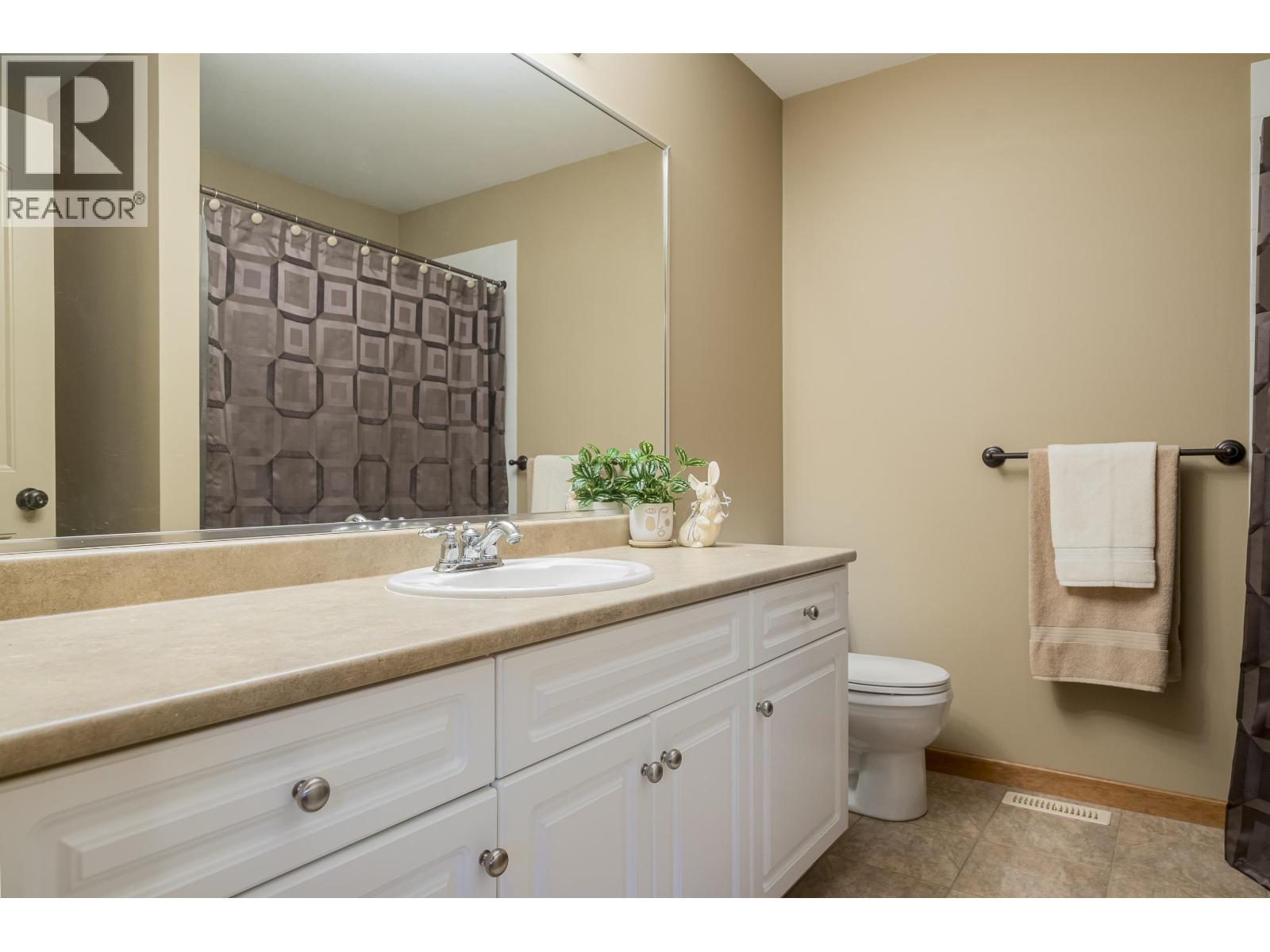 22835 Docksteader Circle, Maple Ridge, British Columbia  V4R 0B1 - Photo 28 - R3061531