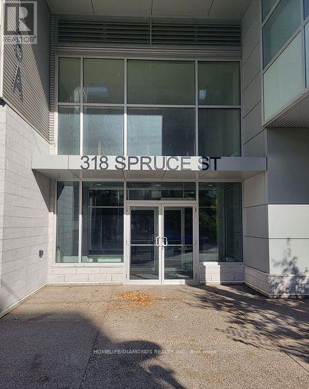 1705 - 318 Spruce Street, Waterloo, Ontario  N2L 3M7 - Photo 3 - X12480422
