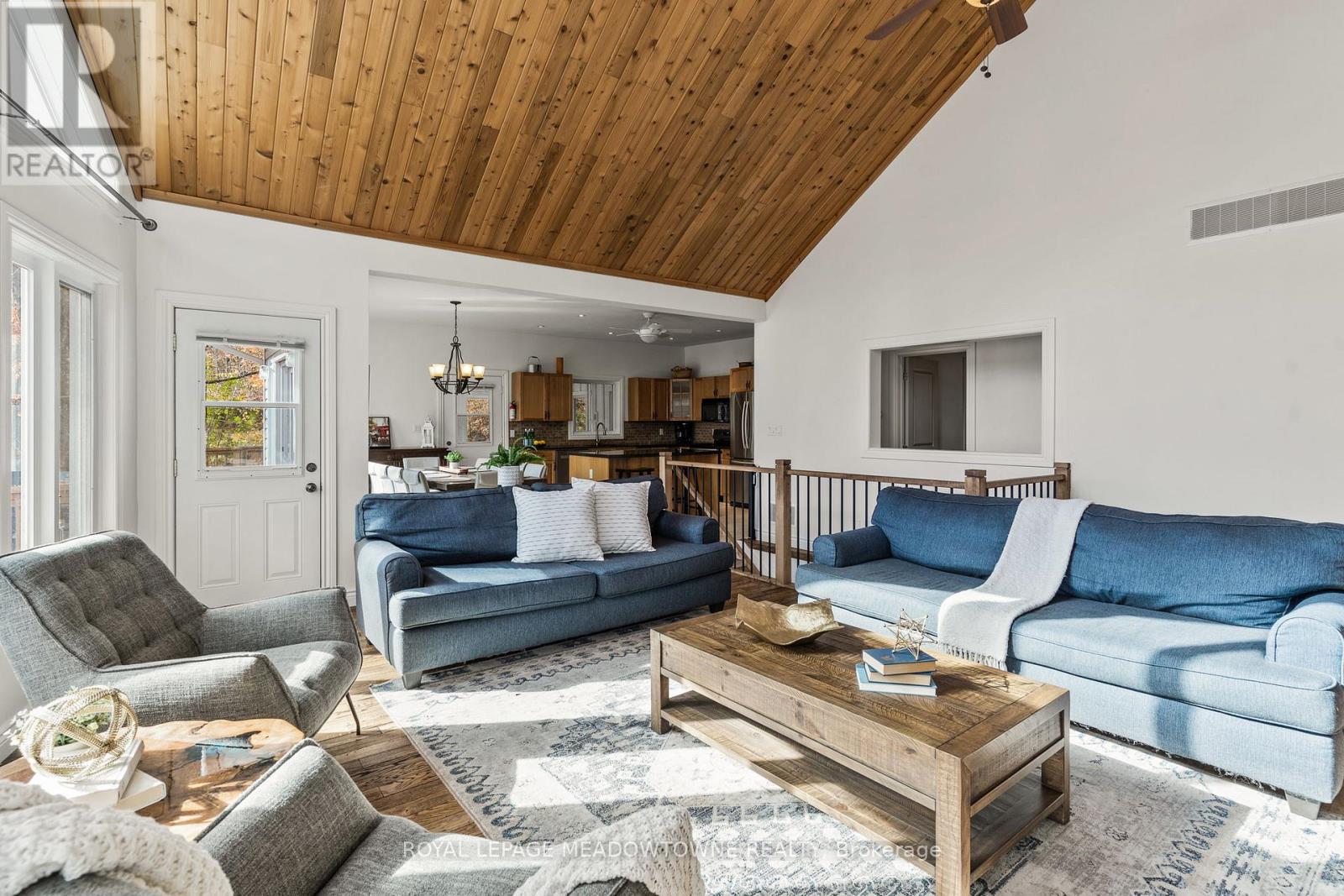 1658 Hospitality Road, Minden Hills (Snowdon), Ontario  K0M 2K0 - Photo 15 - X12480442