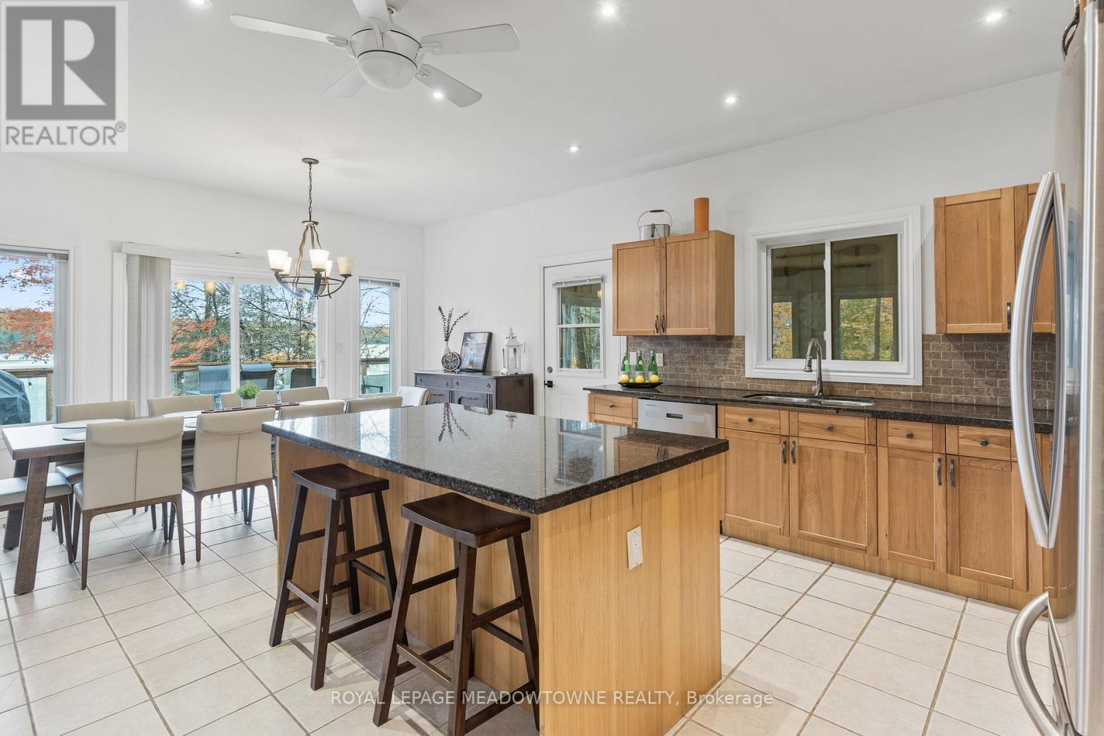 1658 Hospitality Road, Minden Hills (Snowdon), Ontario  K0M 2K0 - Photo 5 - X12480442