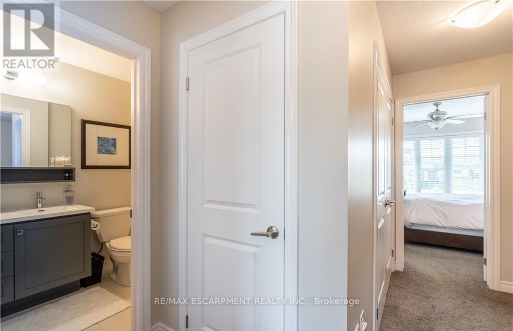 15 Pierre Trudeau Lane, Grimsby, Ontario  L3M 0H4 - Photo 27 - X12480447
