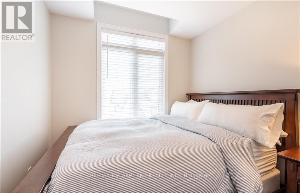 15 Pierre Trudeau Lane, Grimsby, Ontario  L3M 0H4 - Photo 31 - X12480447