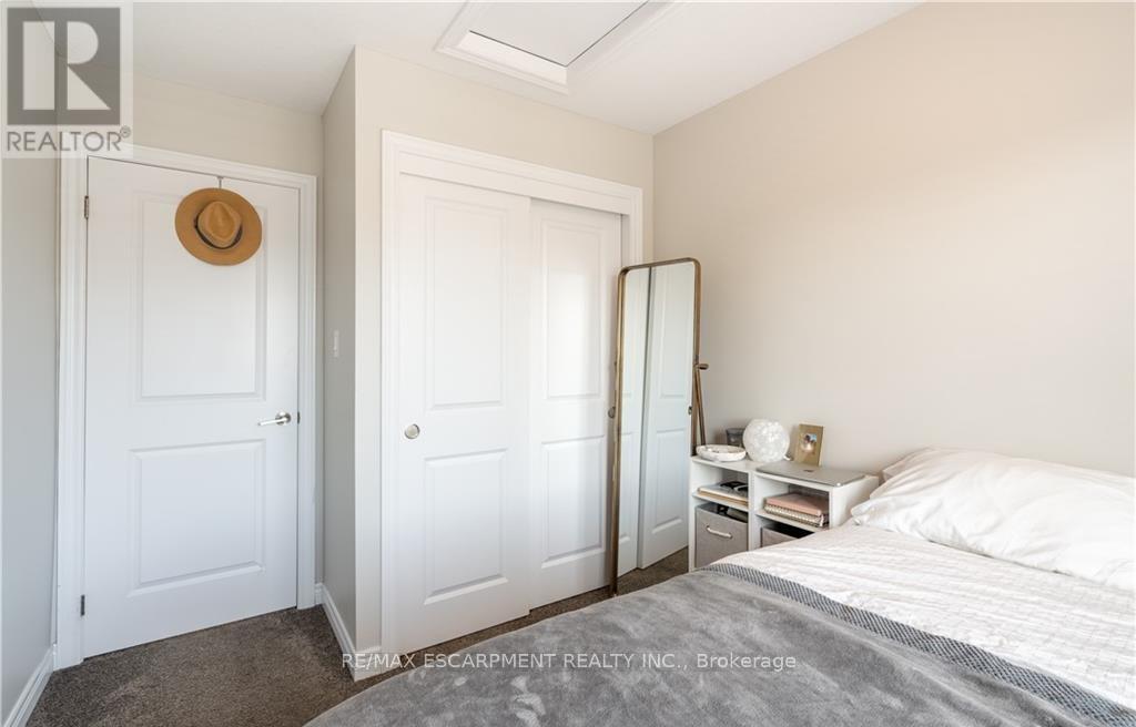 15 Pierre Trudeau Lane, Grimsby, Ontario  L3M 0H4 - Photo 34 - X12480447