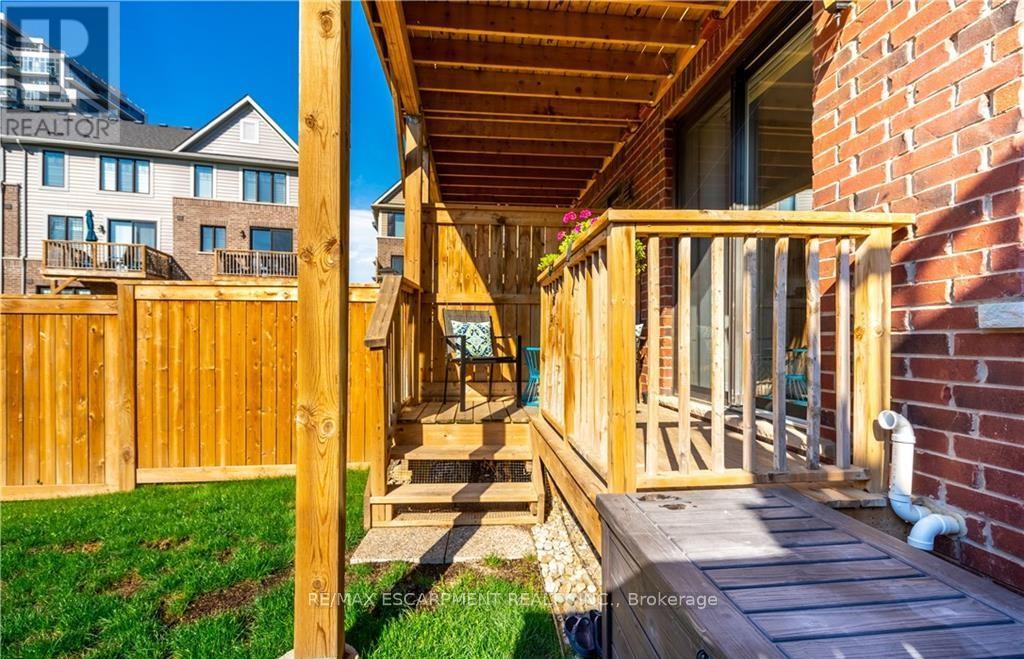 15 Pierre Trudeau Lane, Grimsby, Ontario  L3M 0H4 - Photo 42 - X12480447