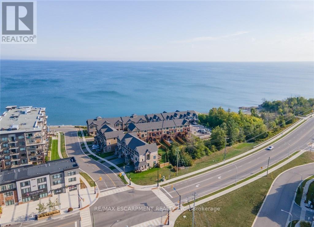 15 Pierre Trudeau Lane, Grimsby, Ontario  L3M 0H4 - Photo 46 - X12480447