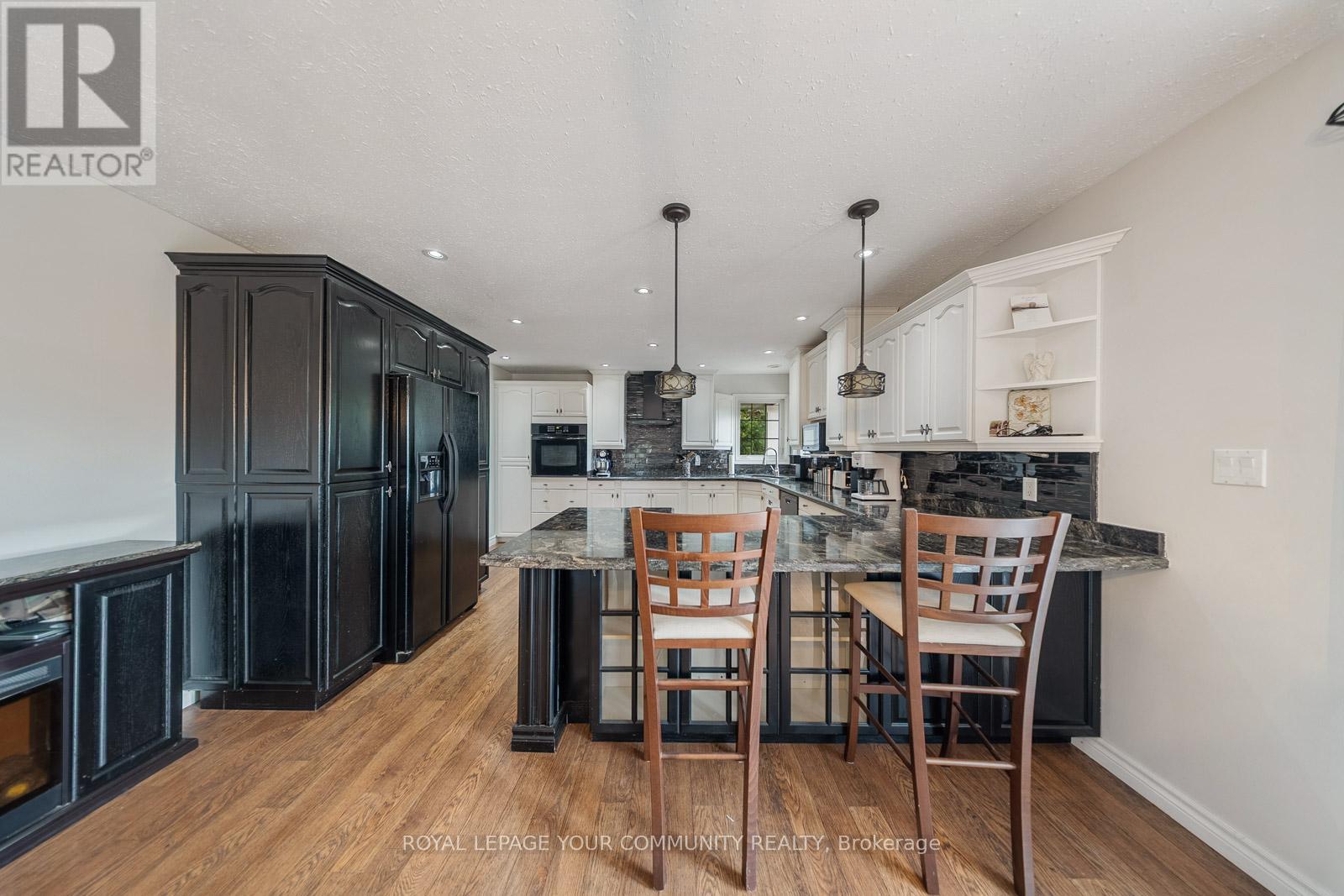 286194 County Road, Mono, Ontario  L9W 6P6 - Photo 17 - X12480483